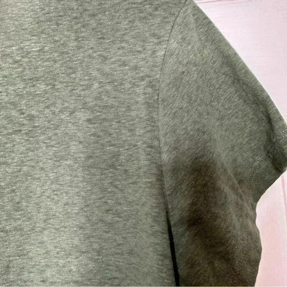 Victoria’s Secret T-Shirt Front Pocket Green / White Embroidery Size Extra Large - Picture 10 of 16